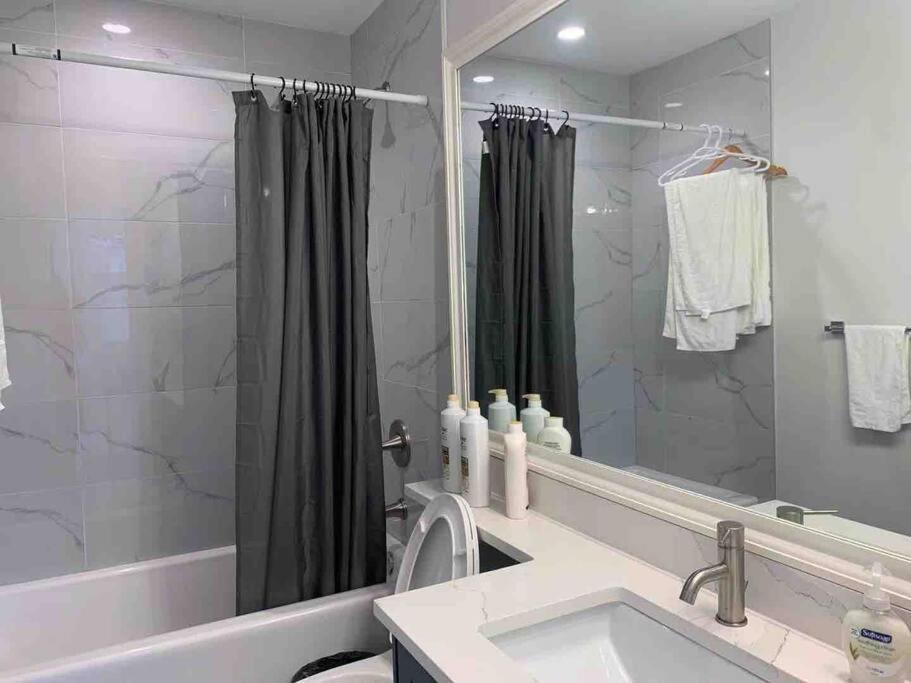 Brand New Constructed 1-Bedroom Townhouse Duncan Extérieur photo